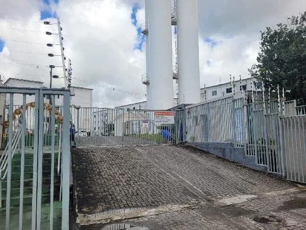 Apartamento - 2 Quartos - Jaboatao dos Guararapes - Ocupado — foto 2