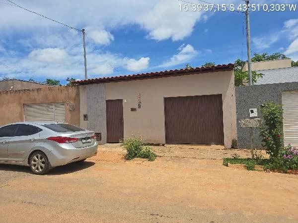 Casa - 2 Quartos - Montes Claros - Ocupado — foto 2